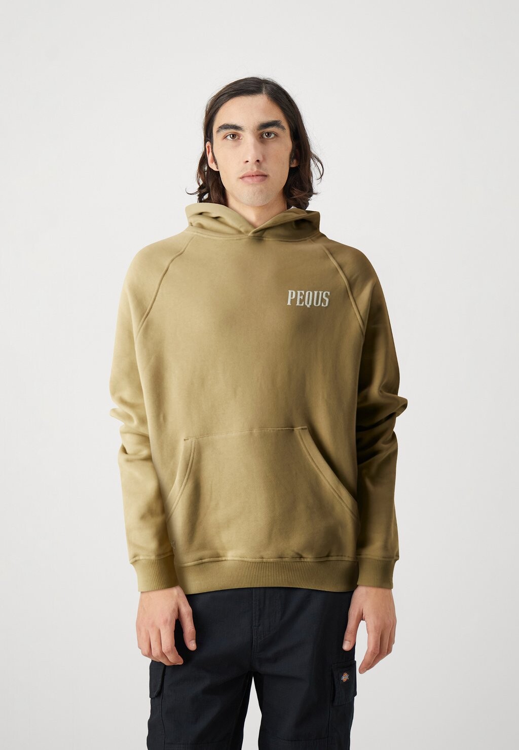 Толстовка BACK LOGO HOODIE UNISEX PEQUS, цвет olive green
Толстовка BACK LOGO HOODIE UNISEX PEQUS, цвет olive green