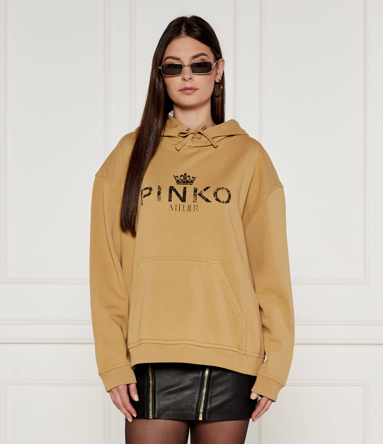 Толстовка Pinko Regular Fit, бежевый
Толстовка Pinko Regular Fit, бежевый