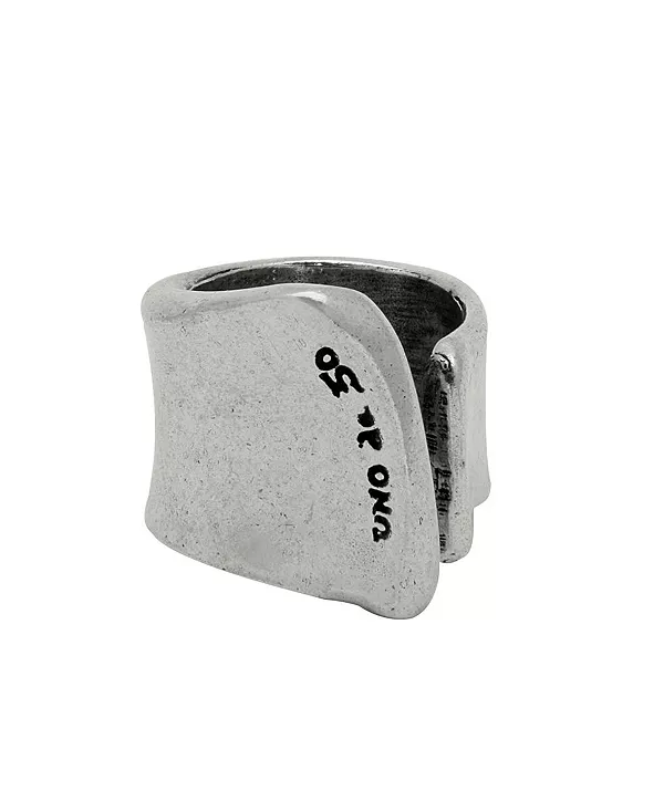 Металлическое кольцо с щелевой оболочкой Unode50, silver
Металлическое кольцо с щелевой оболочкой Unode50, silver