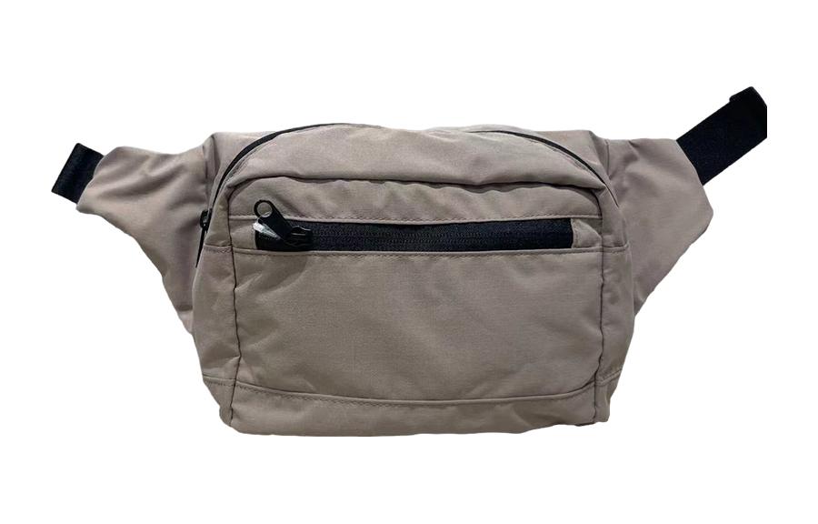 New Balance Тканевая сумка через плечо
New Balance Тканевая сумка через плечо