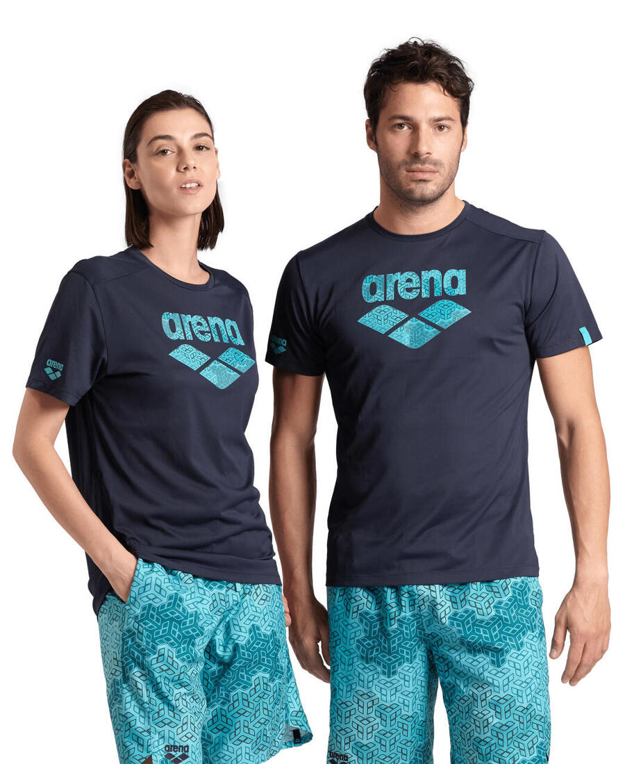 Спортивная футболка с логотипом Arena
Спортивная футболка с логотипом Arena
