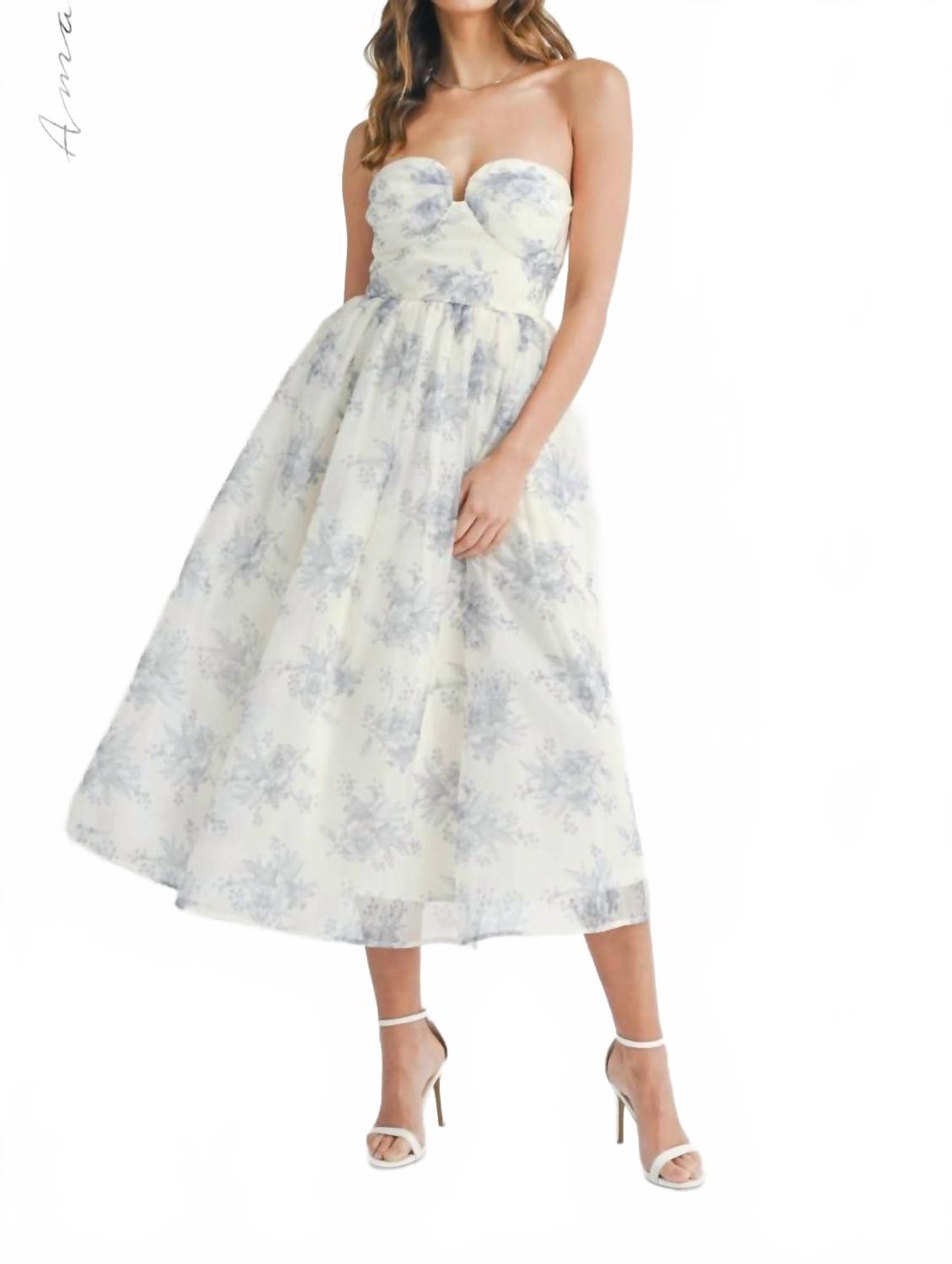 Синий миди-сарафан Ali Floral без бретелей MABLE
Синий миди-сарафан Ali Floral без бретелей MABLE