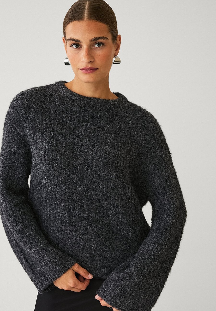 Джемпер Ellos Collection Jumper, Grau/Grey
Джемпер Ellos Collection Jumper, Grau/Grey