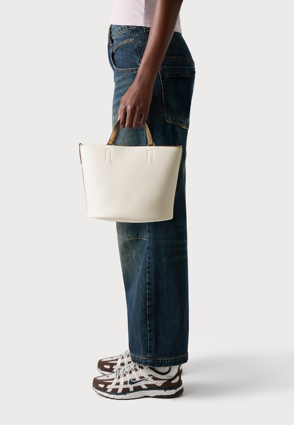 Сумка TOTE BAG ALICE L PARFOIS, бежевый 
Сумка TOTE BAG ALICE L PARFOIS, бежевый