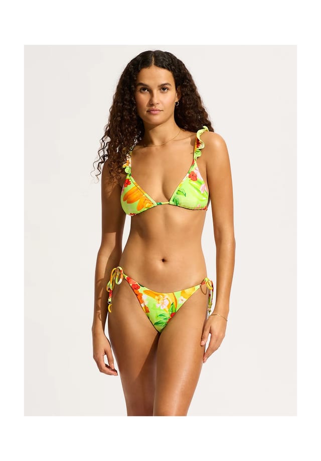 Трусики бикини Tropique со шнуровкой Seafolly, цвет aloe gel
Трусики бикини Tropique со шнуровкой Seafolly, цвет aloe gel