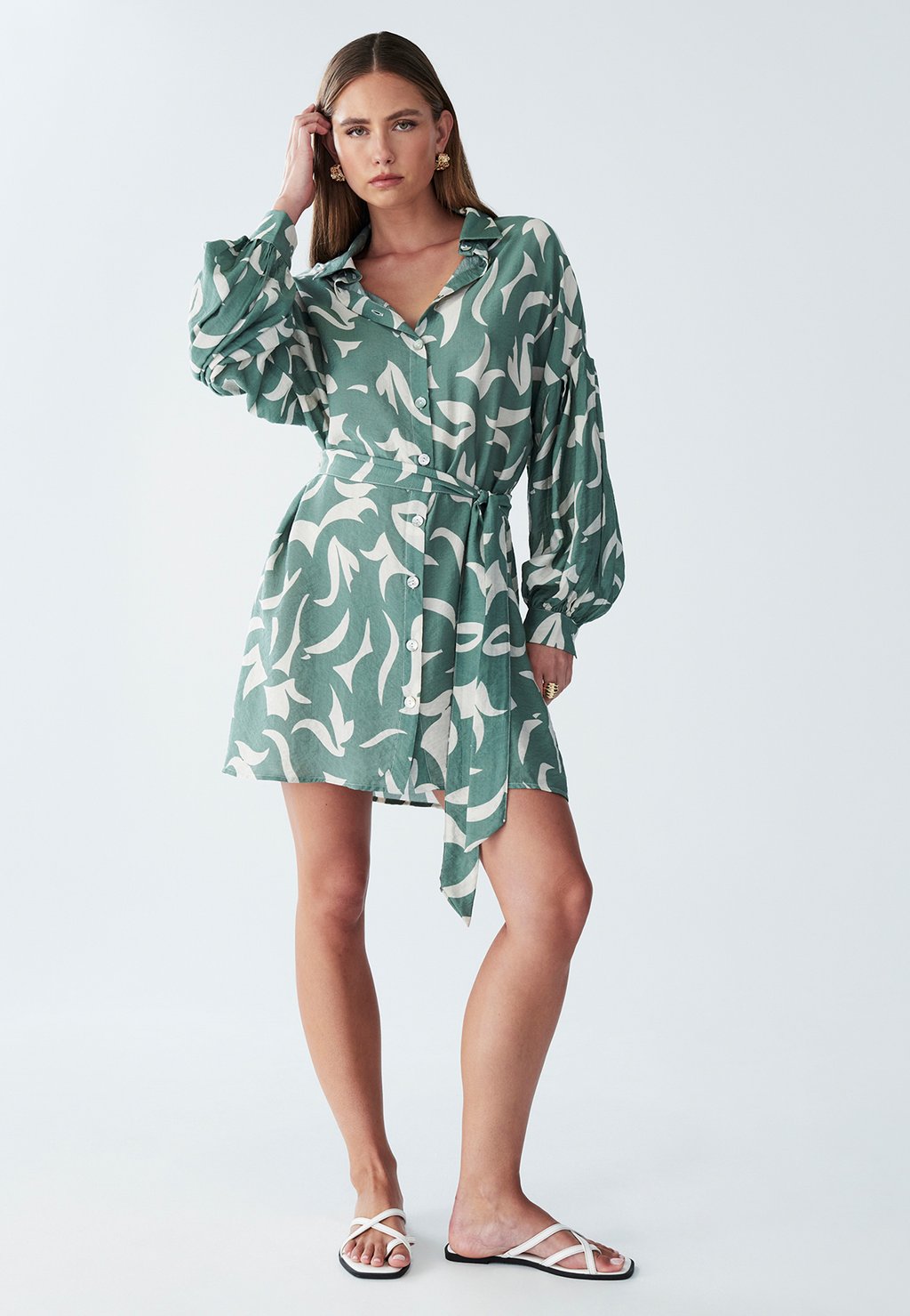 Платье-рубашка BLIGH ST MRLO, зеленый 
Платье-рубашка BLIGH ST MRLO, зеленый