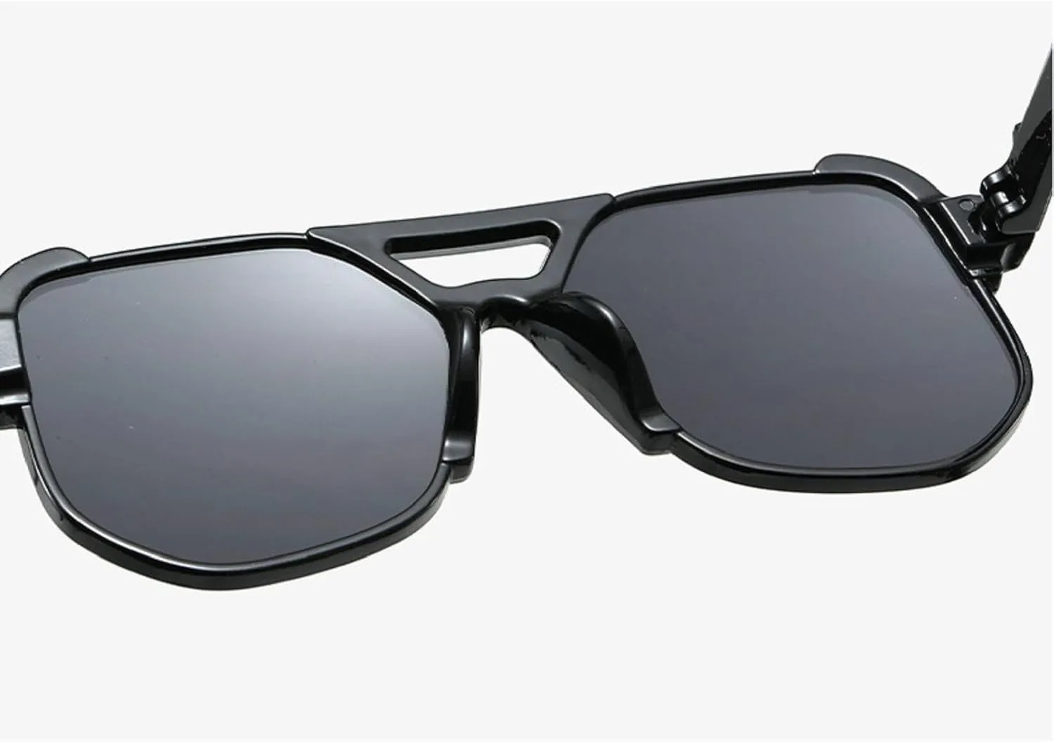 Винтажные большие солнцезащитные очки-пилот для женщин и мужчин, 90-е годы, крупная оправа, ветрозащитные, популярные панк-солнцезащитные очки UV400 mincl, C8
Винтажные большие солнцезащитные очки-пилот для женщин и мужчин, 90-е годы, крупная оправа, ветрозащитные, популярные панк-солнцезащитные очки UV400 mincl, C8