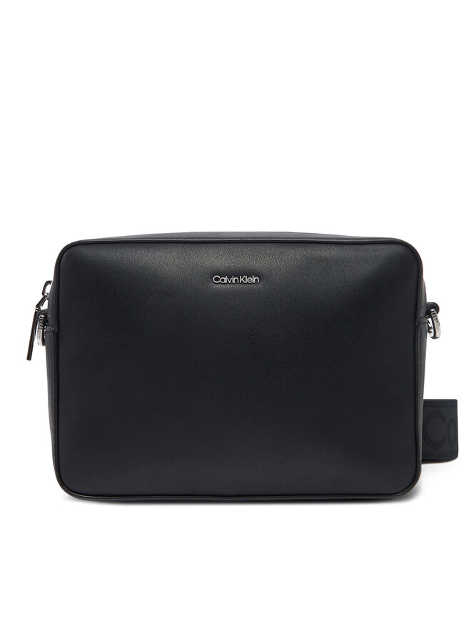 Сумочка Ck Must Small Camera Bag K60K613145 Calvin Klein, черный
Сумочка Ck Must Small Camera Bag K60K613145 Calvin Klein, черный