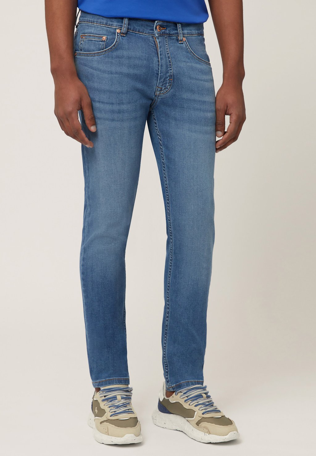 Джинсы облегающего кроя TASCHE Harmont & Blaine, сине-серый
Джинсы облегающего кроя TASCHE Harmont & Blaine, сине-серый