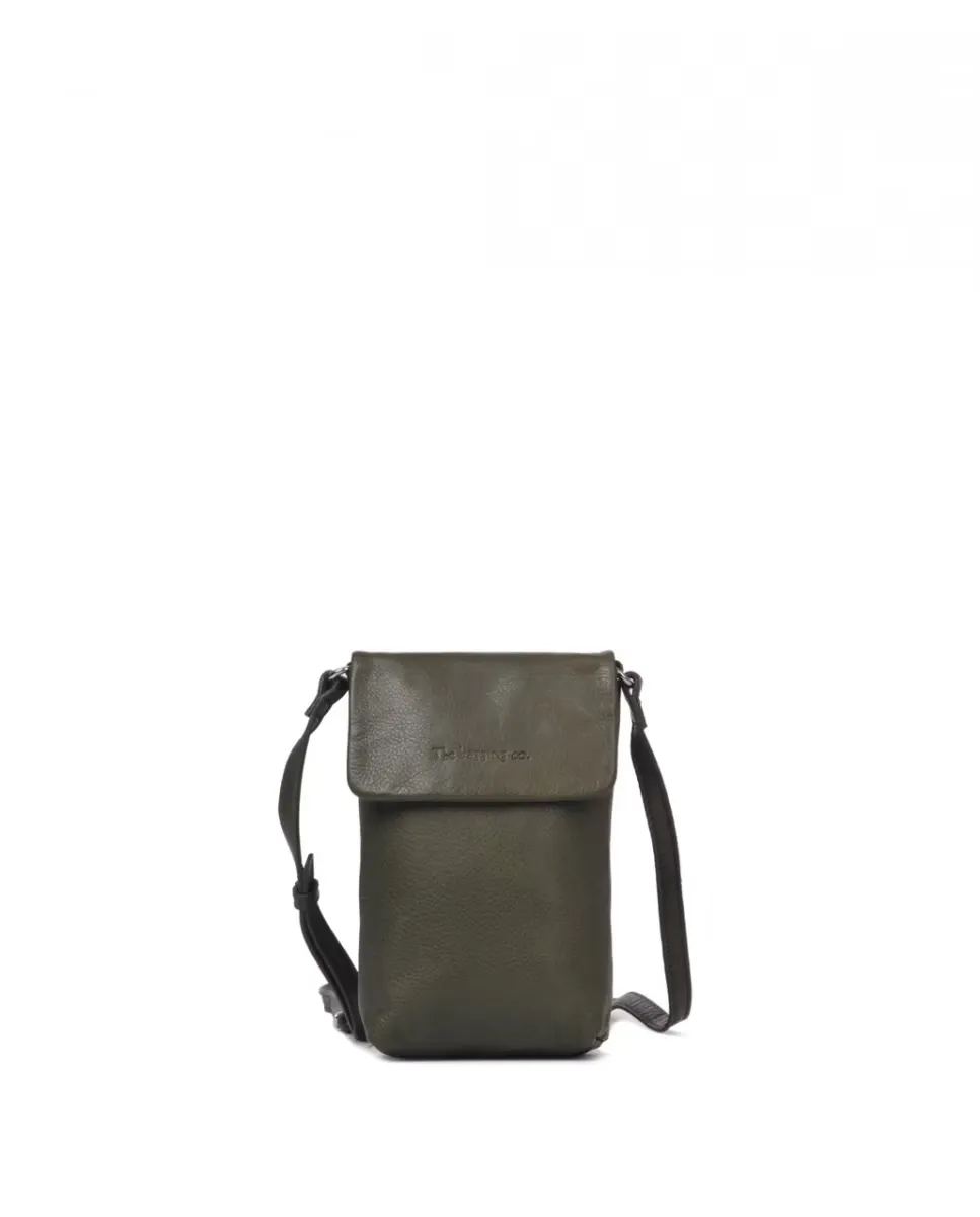 Сумка для мобильного телефона из мытой кожи цвета хаки The Bagging Co, цвет Kaki
Сумка для мобильного телефона из мытой кожи цвета хаки The Bagging Co, цвет Kaki