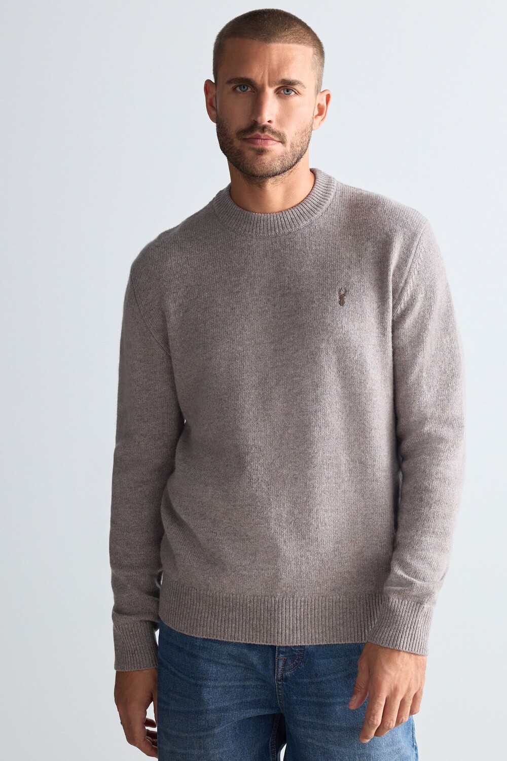 Джемпер стандартного кроя из 100% овечьей шерсти Next, нейтральный
Джемпер стандартного кроя из 100% овечьей шерсти Next, нейтральный