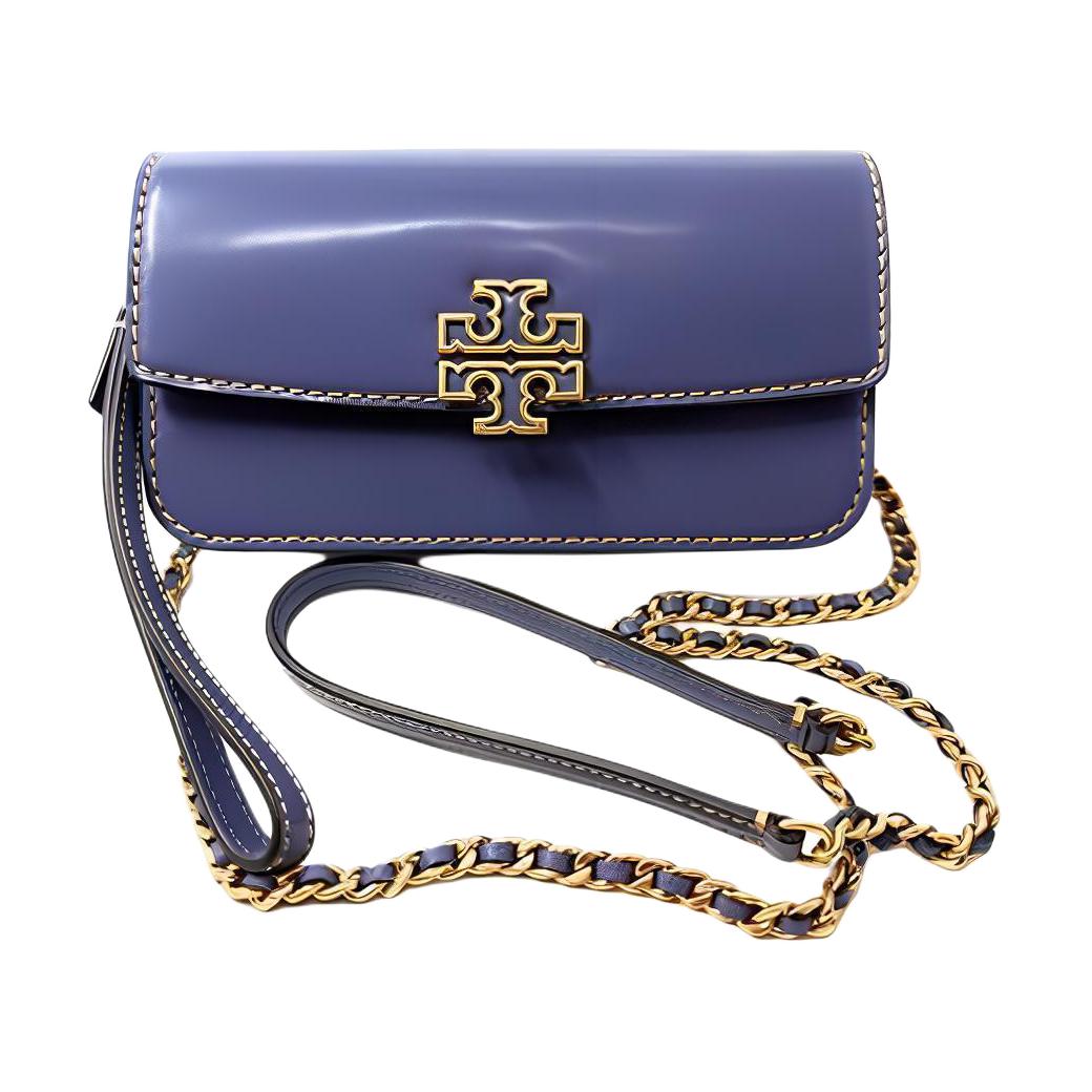 Кожаный клатч Britten с патинированной отделкой и золотистой фурнитурой, через плечо, женский, тёмно-синий TORY BURCH
Кожаный клатч Britten с патинированной отделкой и золотистой фурнитурой, через плечо, женский, тёмно-синий TORY BURCH