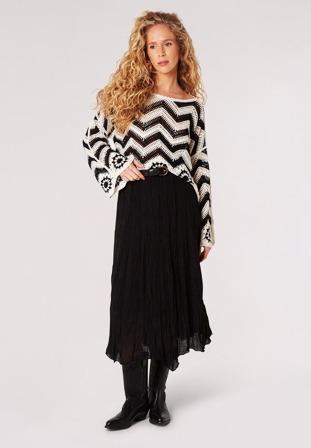 Свитер Apricot, черный
Свитер Apricot, черный