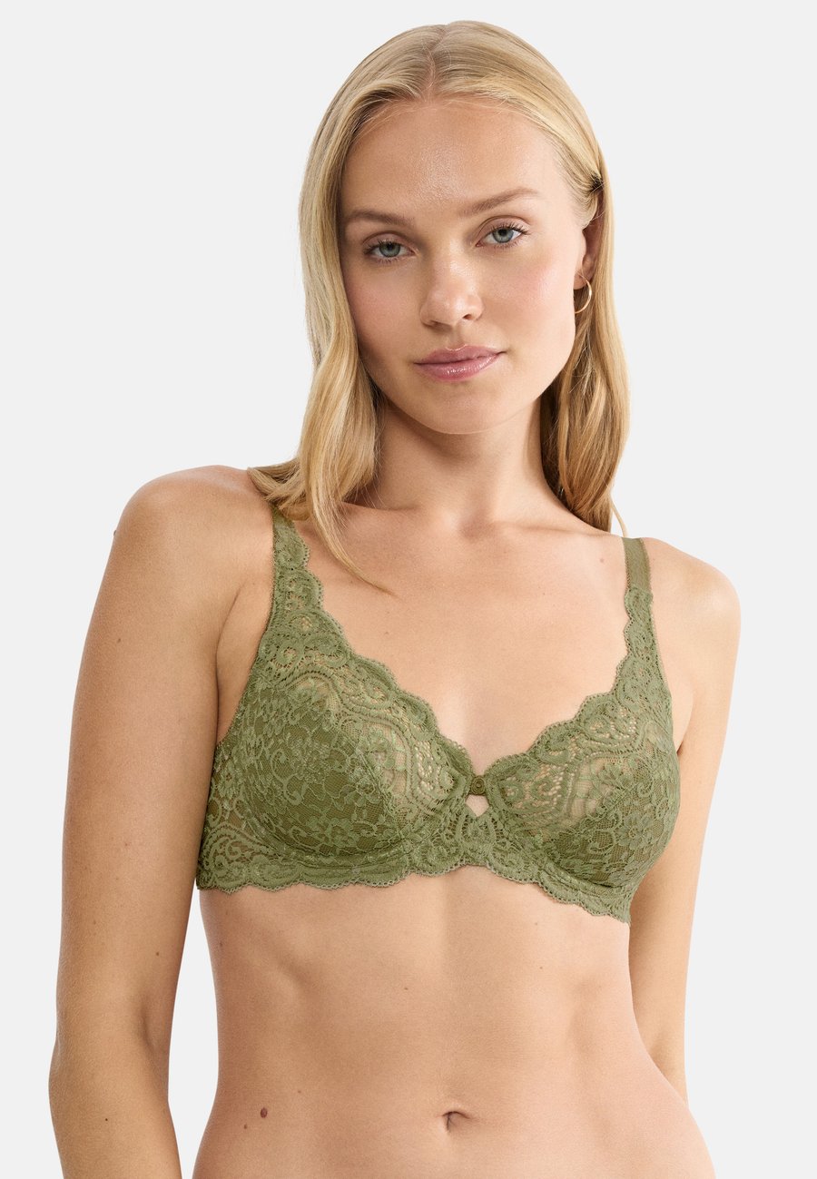 Бюстгальтер Triumph AMOURETTE, Olive Gold/Khaki
Бюстгальтер Triumph AMOURETTE, Olive Gold/Khaki