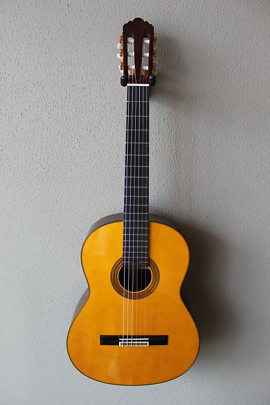Акустическая гитара Brand New Yamaha GC32S Nylon String Spruce Top Grand Concert Classical Guitar
Акустическая гитара Brand New Yamaha GC32S Nylon String Spruce Top Grand Concert Classical Guitar