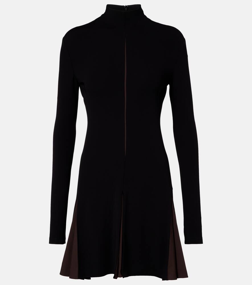 Мини-платье с водолазкой Ferragamo, Black
Мини-платье с водолазкой Ferragamo, Black