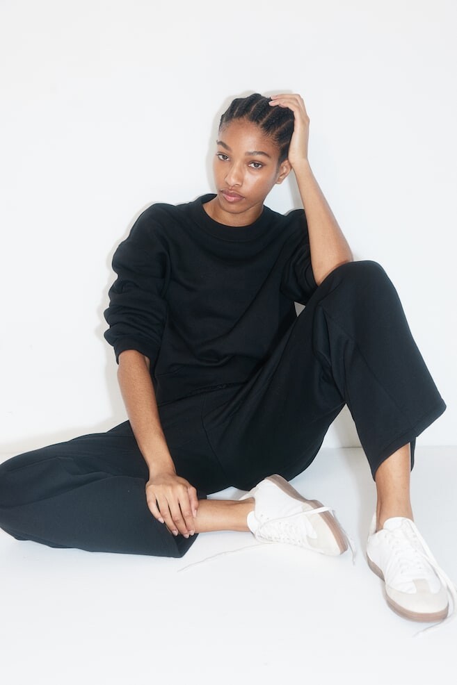 Толстовка свободного покроя H&M, черный
Толстовка свободного покроя H&M, черный