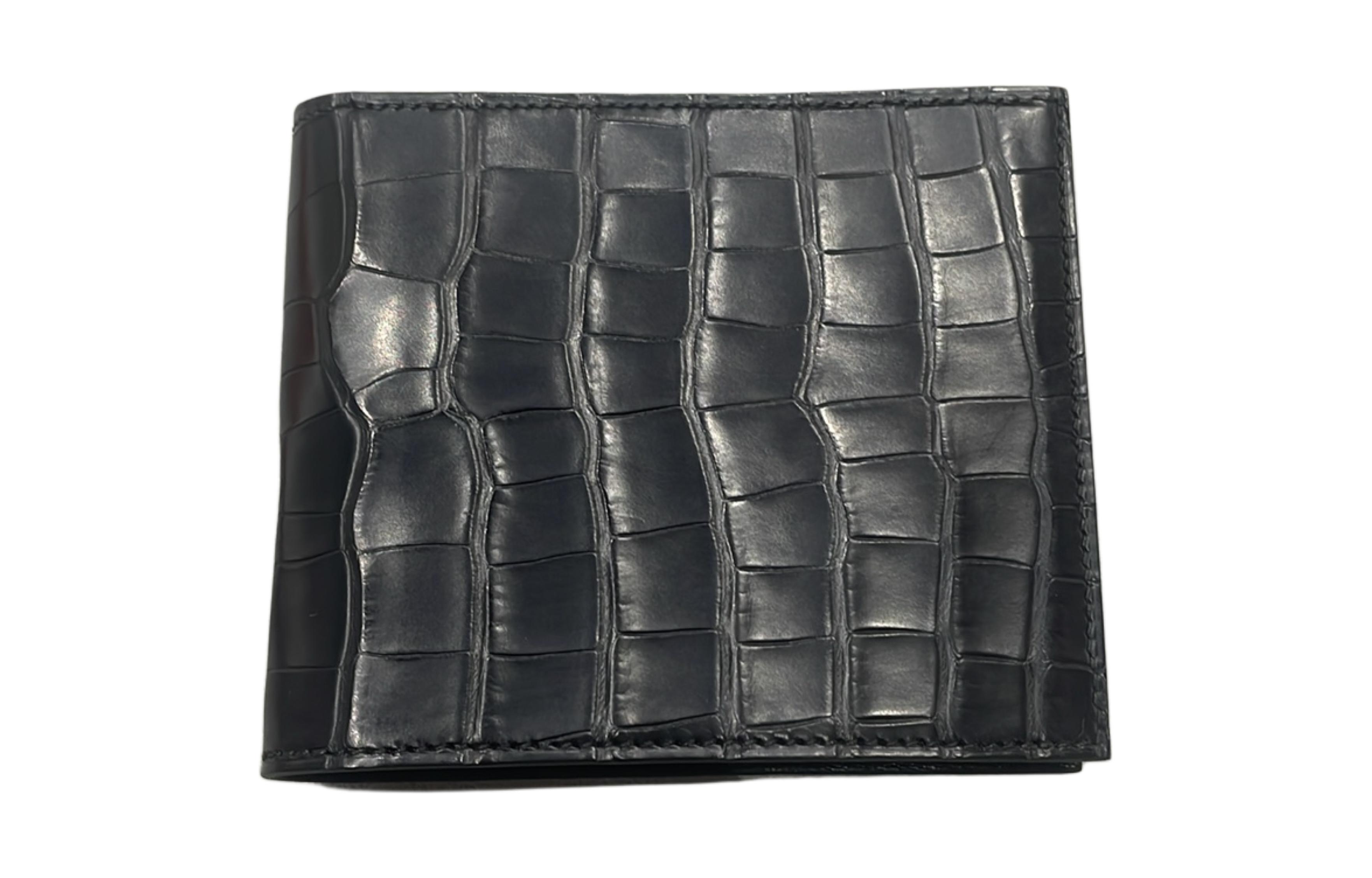 MC² COPERNIC Кожаный кошелек мужской матовый крокодил 89 Нуар черный HERMES
MC² COPERNIC Кожаный кошелек мужской матовый крокодил 89 Нуар черный HERMES