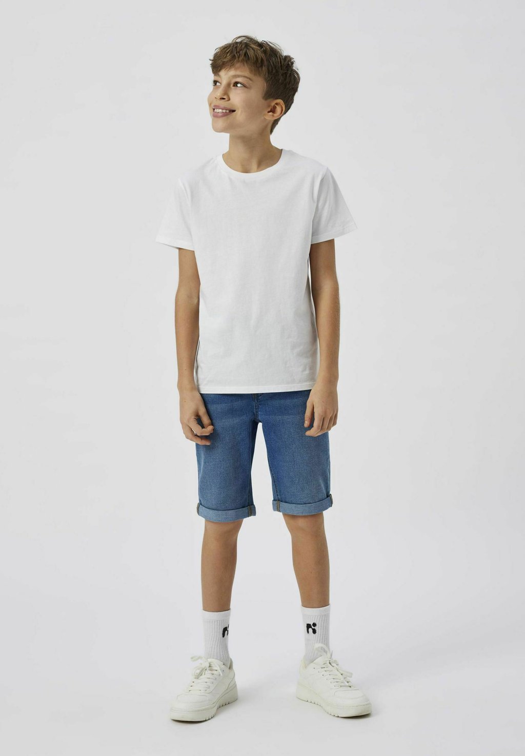 Джинсовые шорты TWO SOON, цвет Medium Blue Denim 
Джинсовые шорты TWO SOON, цвет Medium Blue Denim