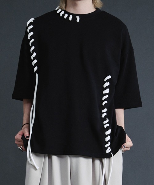 Футболка с гладкой поверхностью и дизайном швов Ellno Loset, черный
Футболка с гладкой поверхностью и дизайном швов Ellno Loset, черный