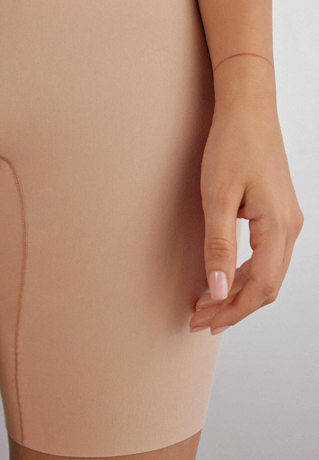 Корректирующее белье Intimissimi, бежевый
Корректирующее белье Intimissimi, бежевый