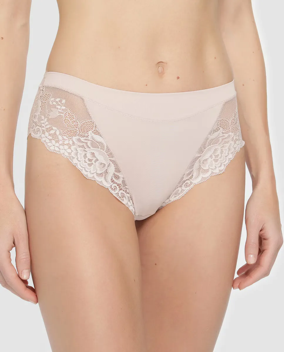 Высокие трусики Greta Janira с цветочным кружевом, цвет Marfil
Высокие трусики Greta Janira с цветочным кружевом, цвет Marfil