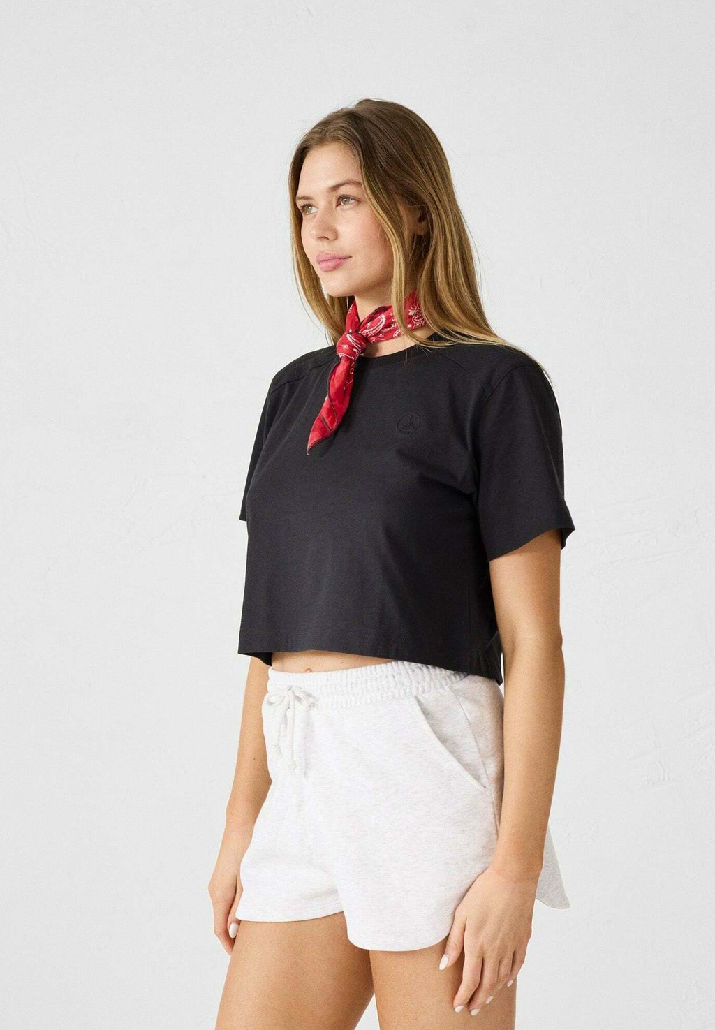 Базовая футболка MAZU JOTT, черный
Базовая футболка MAZU JOTT, черный