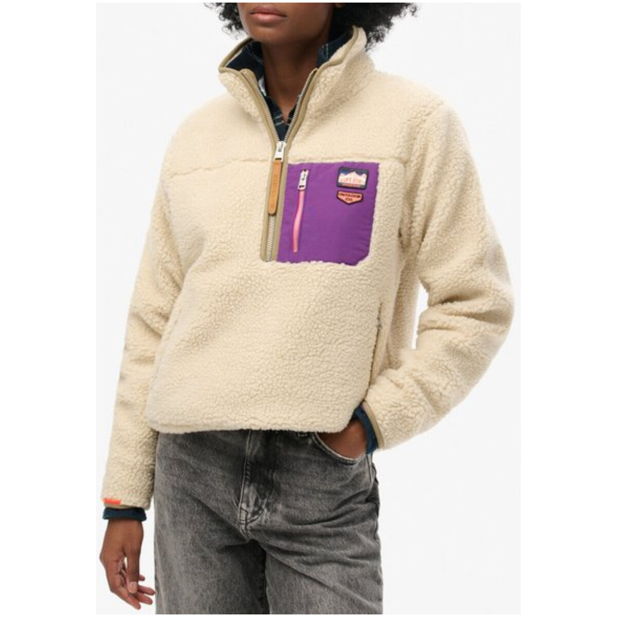 Трикотаж Superdry., бежевый
Трикотаж Superdry., бежевый