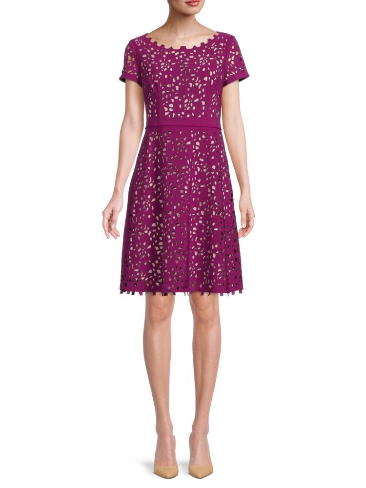 Платье А-силуэта с кружевом Focus By Shani, цвет Raspberry
Платье А-силуэта с кружевом Focus By Shani, цвет Raspberry