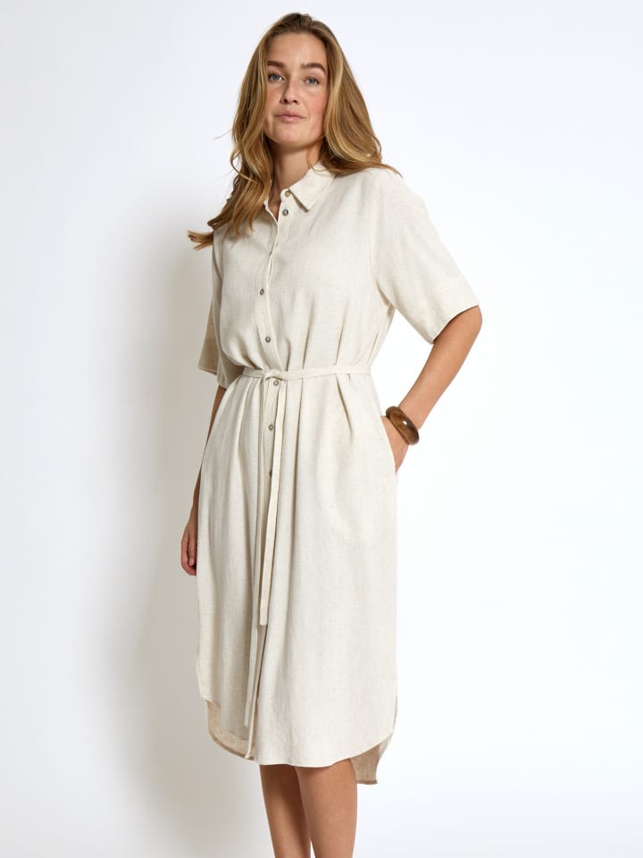 Платье до колена Peppercorn
Платье до колена Peppercorn