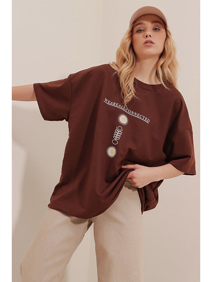 Футболка Trend Alacati, коричневый
Футболка Trend Alacati, коричневый