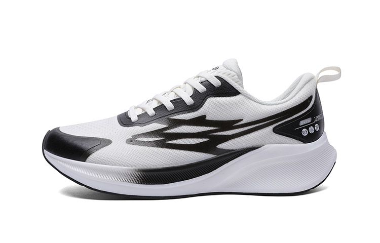 Мужские кроссовки LPMX низкие бежево-бело-черные (средний угольный)
Мужские кроссовки LPMX низкие бежево-бело-черные (средний угольный)