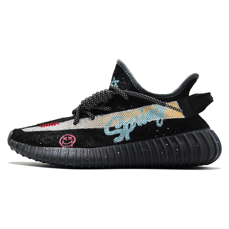 Yeezy Boost 350 V2 Years Of Time устойчивые к истиранию низкие кроссовки повседневные unisex Adidas Originals, черный
Yeezy Boost 350 V2 Years Of Time устойчивые к истиранию низкие кроссовки повседневные unisex Adidas Originals, черный