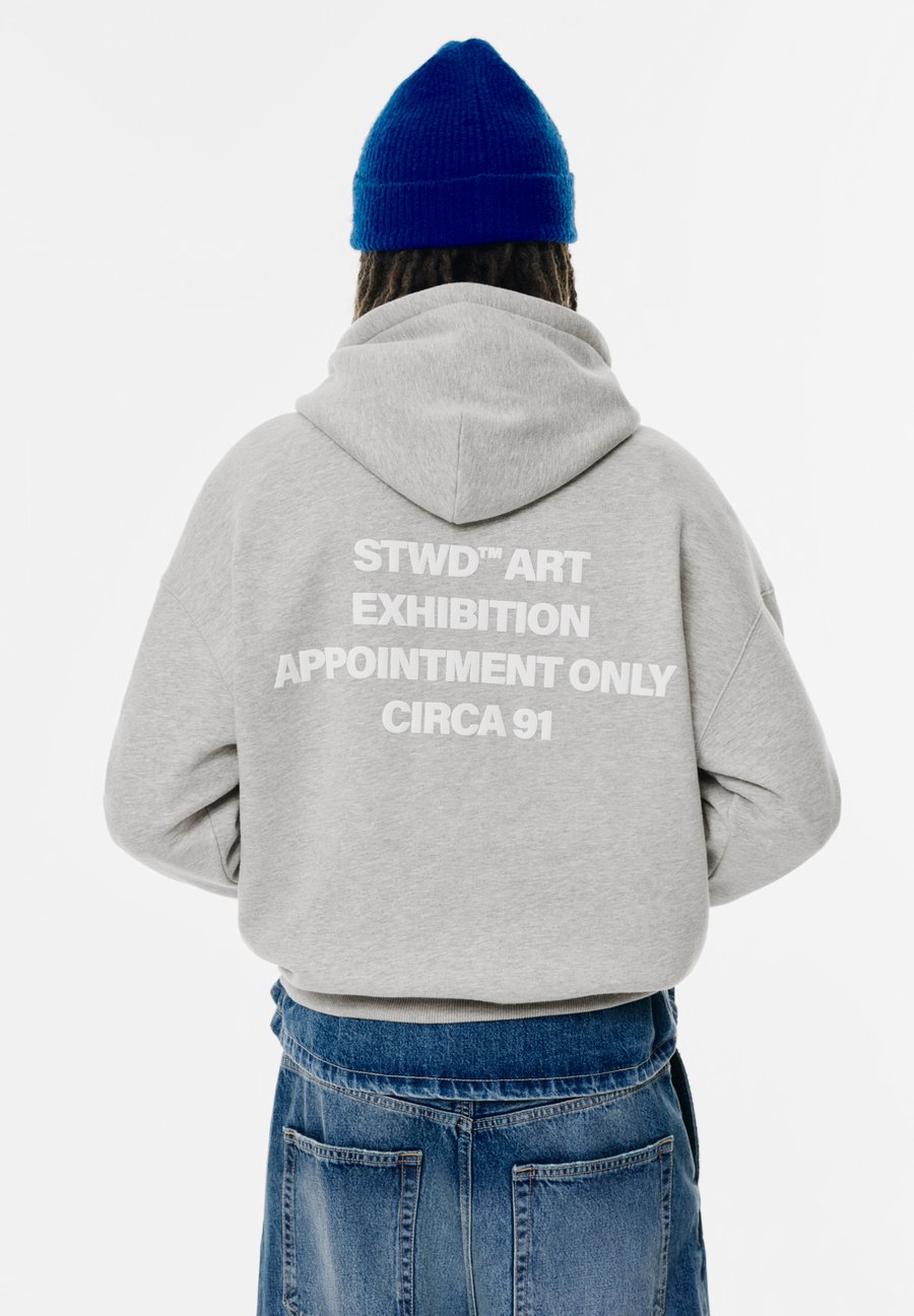 Худи PULL&BEAR Hoodie, Light Grey
Худи PULL&BEAR Hoodie, Light Grey