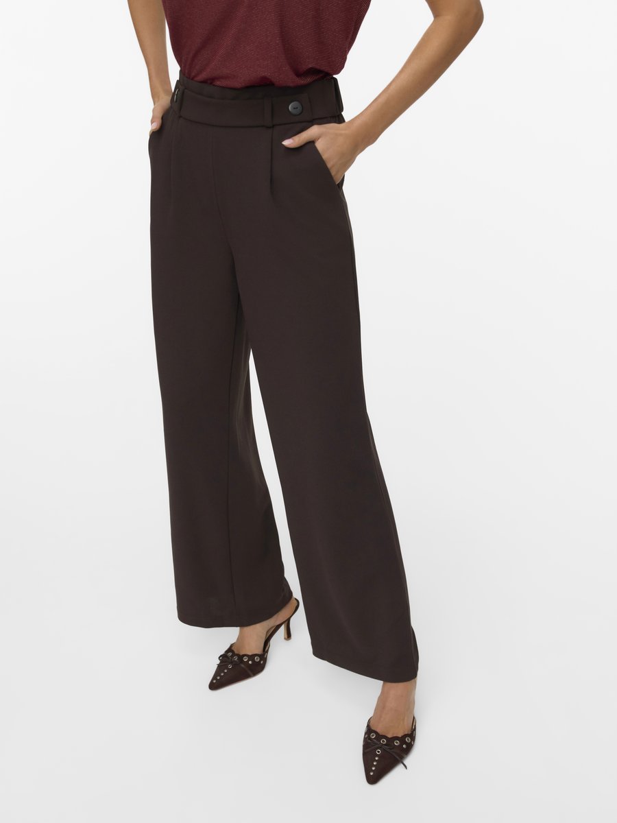 Брюки Vero Moda VMSTAR GA NOOS, Chocolate Torte/Dark Brown
Брюки Vero Moda VMSTAR GA NOOS, Chocolate Torte/Dark Brown