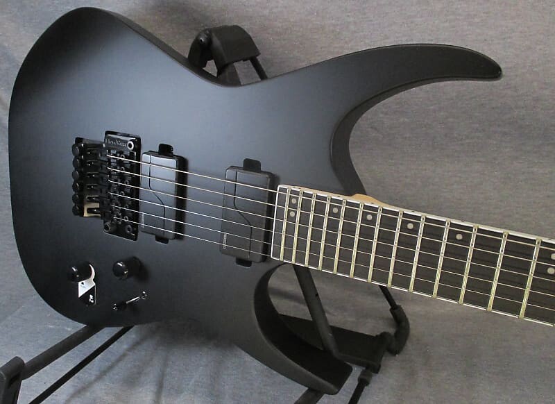Электрогитара Dean Exile Select Floyd Fluence in Black Satin
Электрогитара Dean Exile Select Floyd Fluence in Black Satin