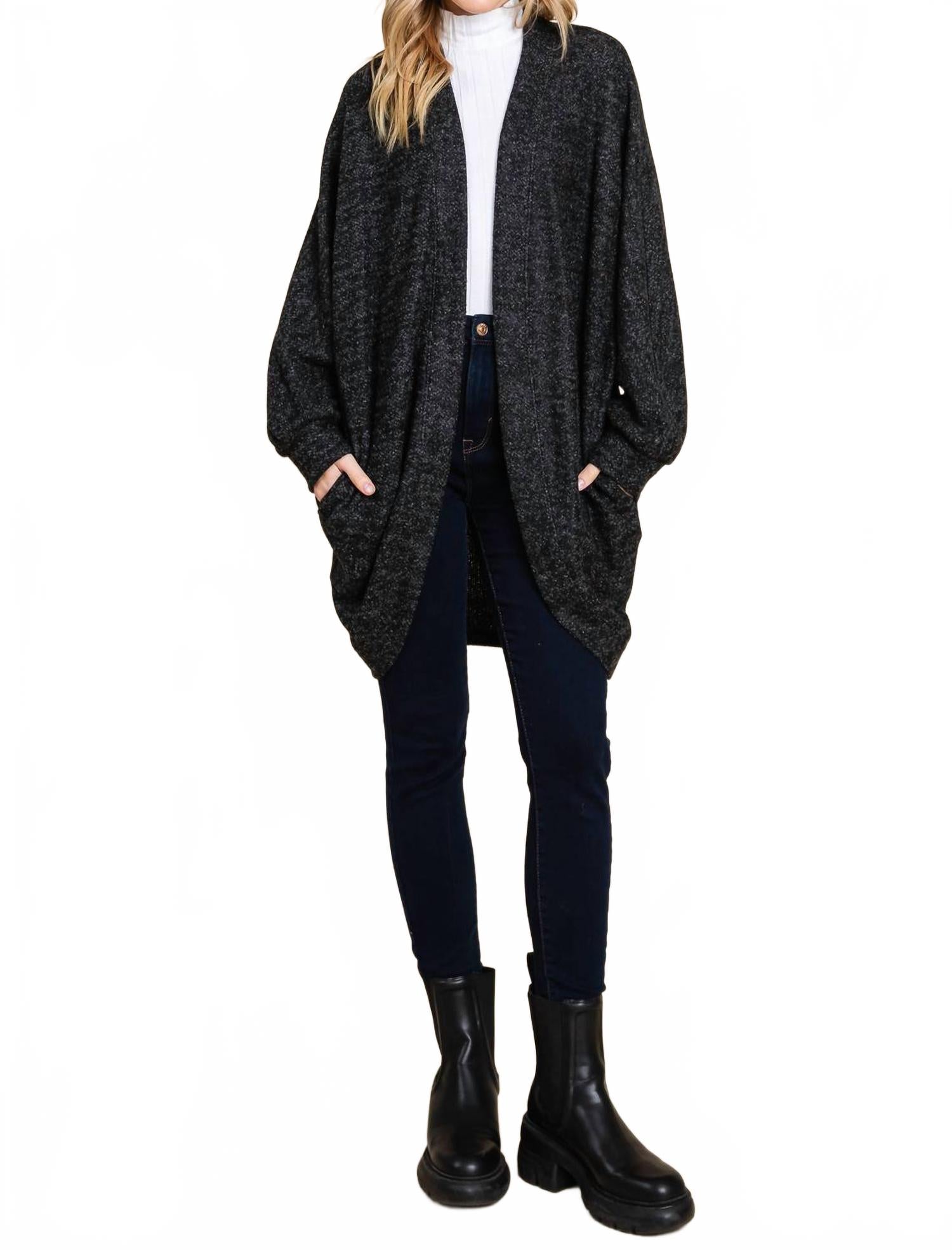 Кардиган Cocoon с длинными рукавами черного цвета Emerald Collection, черный
Кардиган Cocoon с длинными рукавами черного цвета Emerald Collection, черный