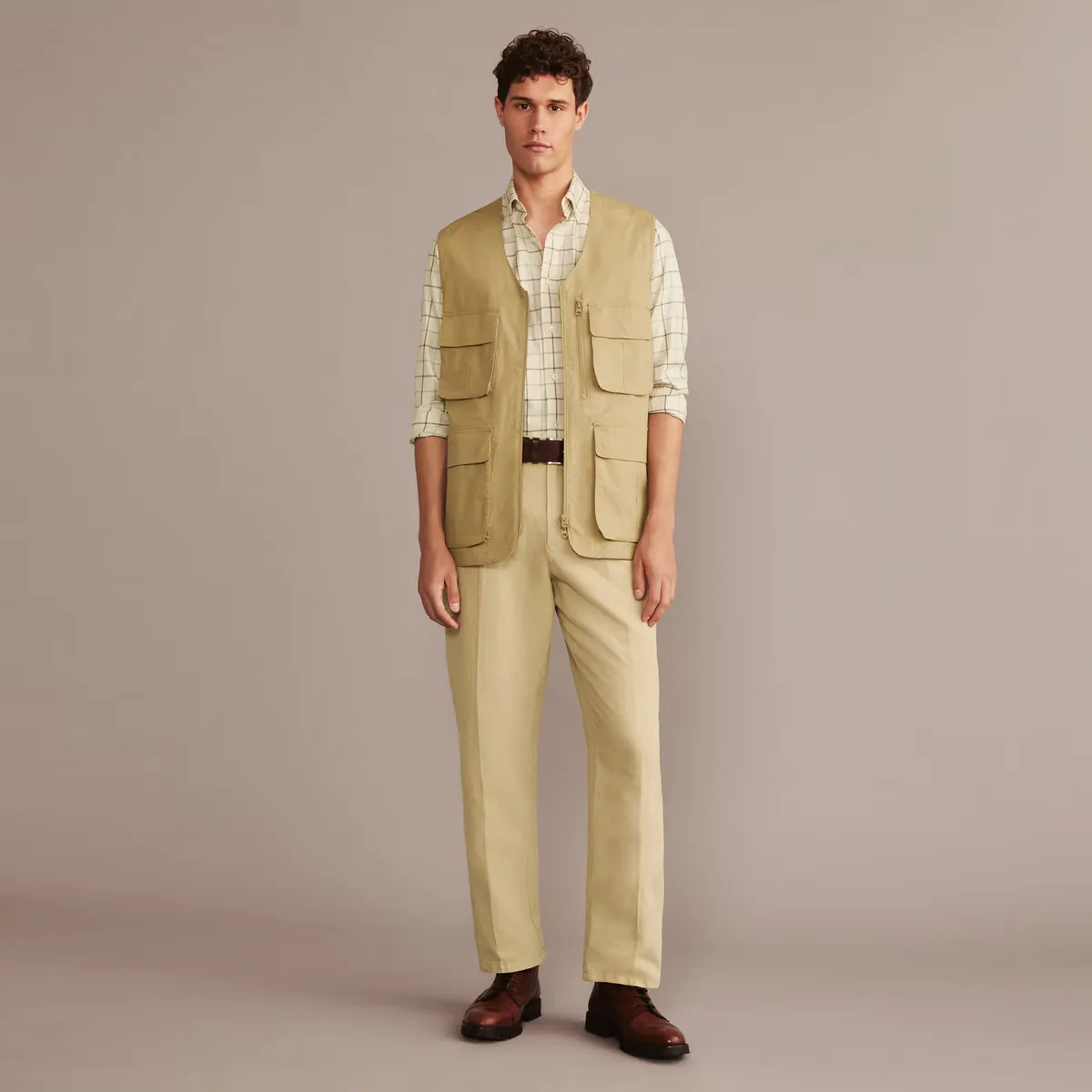 Мужской жилет с несколькими карманами Verhunt, цвет Kaki
Мужской жилет с несколькими карманами Verhunt, цвет Kaki