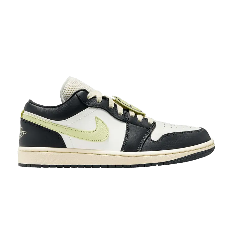 Кроссовки Air Jordan Air Jordan 1 Low 'Fall League', черный 
Кроссовки Air Jordan Air Jordan 1 Low 'Fall League', черный