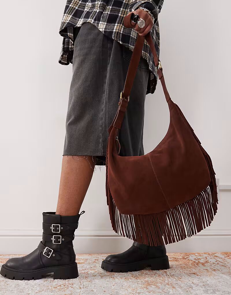 Сумка Barneys originals из замши с бахромой шоколадно-коричневого цвета 
Сумка Barneys originals из замши с бахромой шоколадно-коричневого цвета