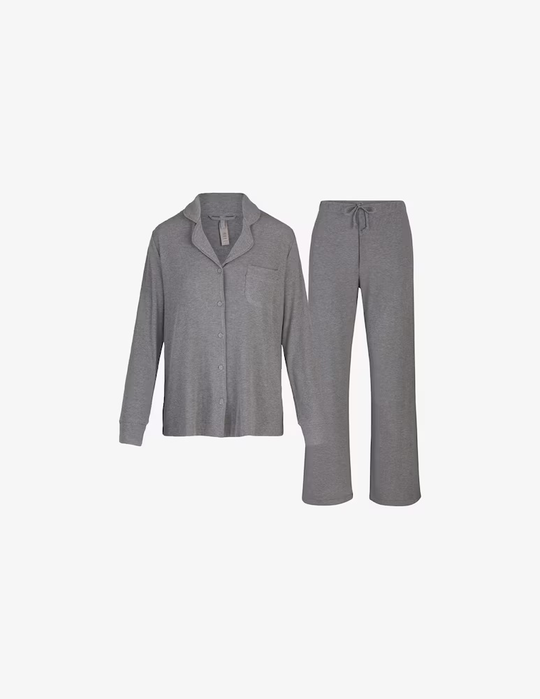 Мягкий спальный комплект из ребер SKIMS, цвет Heather Grey 
Мягкий спальный комплект из ребер SKIMS, цвет Heather Grey