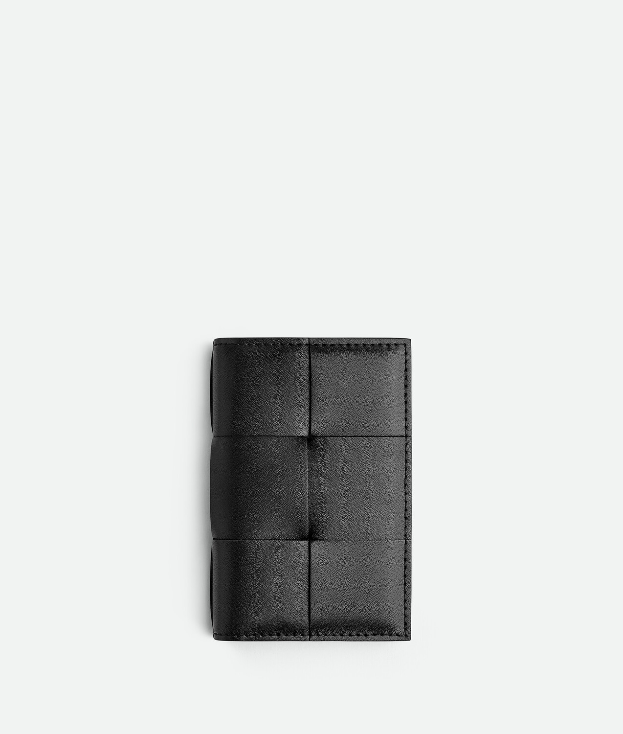 Cassette flap card case BOTTEGA VENETA, черный
Cassette flap card case BOTTEGA VENETA, черный