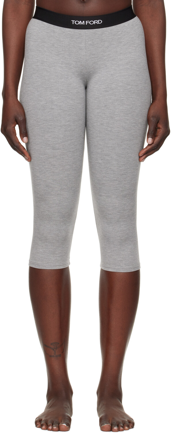Серые модальные леггинсы для йоги короткие TOM FORD
Серые модальные леггинсы для йоги короткие TOM FORD