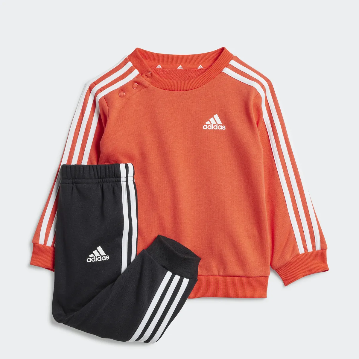 Спортивный костюм Adidas Sportswear "ESSENTIALS 3-STRIPES KIDS JOGGING SUIT" (2 шт.), белый
Спортивный костюм Adidas Sportswear "ESSENTIALS 3-STRIPES KIDS JOGGING SUIT" (2 шт.), белый