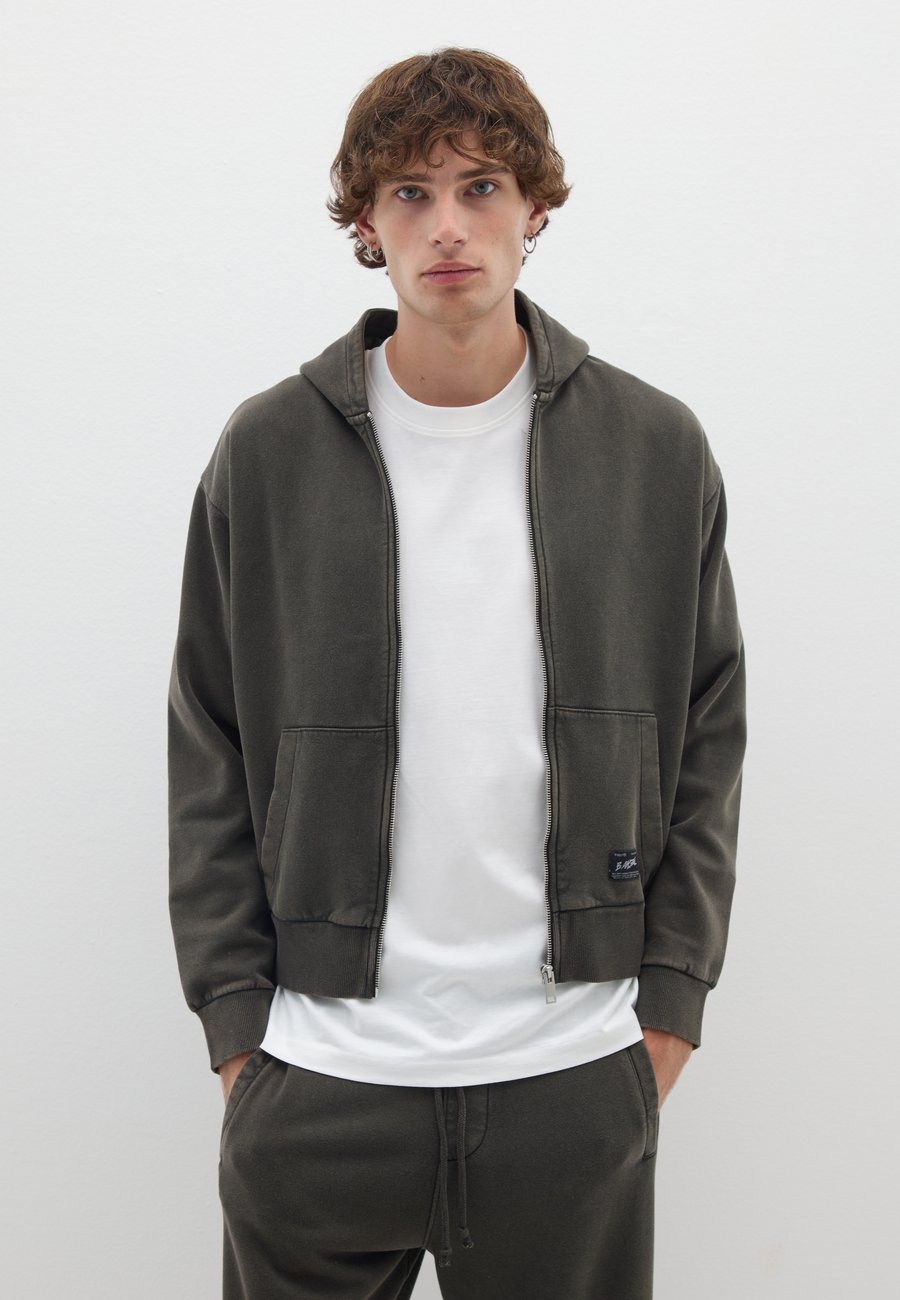 Толстовка B.ANGEL BLEND , Black
Толстовка B.ANGEL BLEND , Black