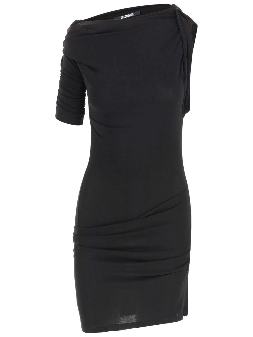 The Mini Draped Robe Jacquemus, черный
The Mini Draped Robe Jacquemus, черный