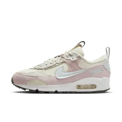 Кроссовки Nike Air Max 90 Futura, цвет Pale Ivory/Platinum Violet/Sea Glass/Phantom
Кроссовки Nike Air Max 90 Futura, цвет Pale Ivory/Platinum Violet/Sea Glass/Phantom