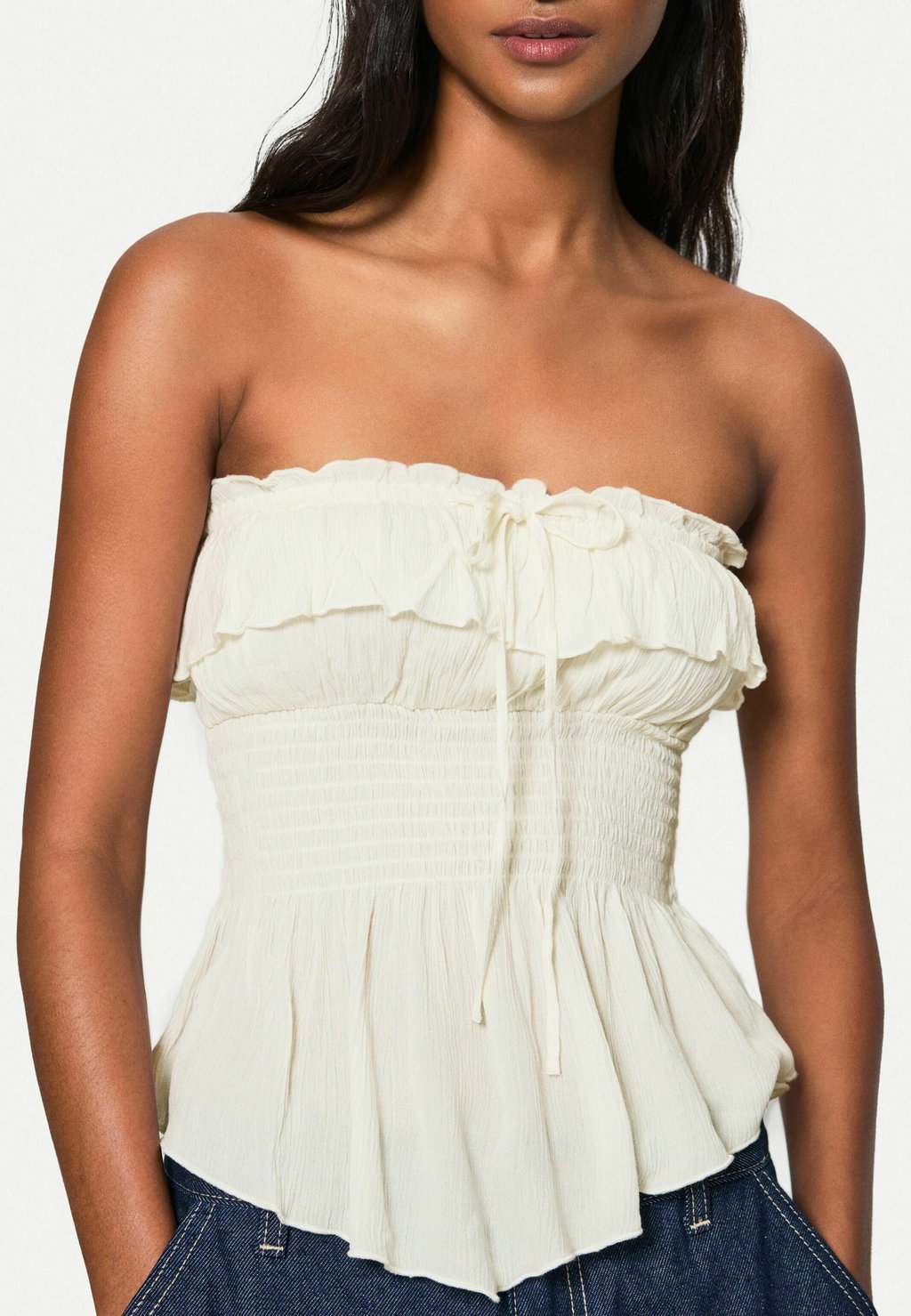 Топ Bershka, бежевый
Топ Bershka, бежевый