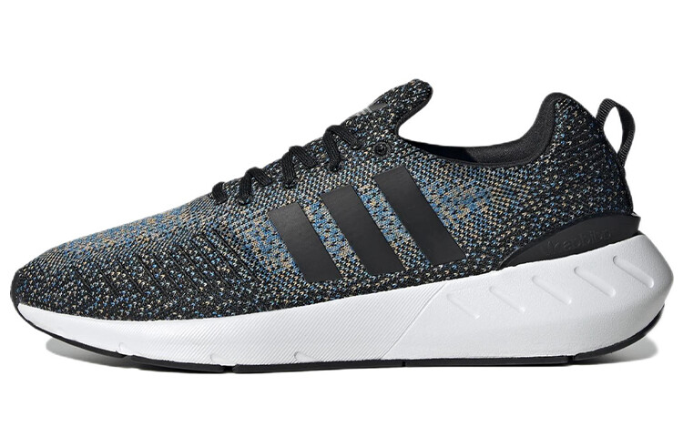 Кроссовки Swift Run 22 унисекс с низким верхом, черные/синие/белые Adidas Originals
Кроссовки Swift Run 22 унисекс с низким верхом, черные/синие/белые Adidas Originals