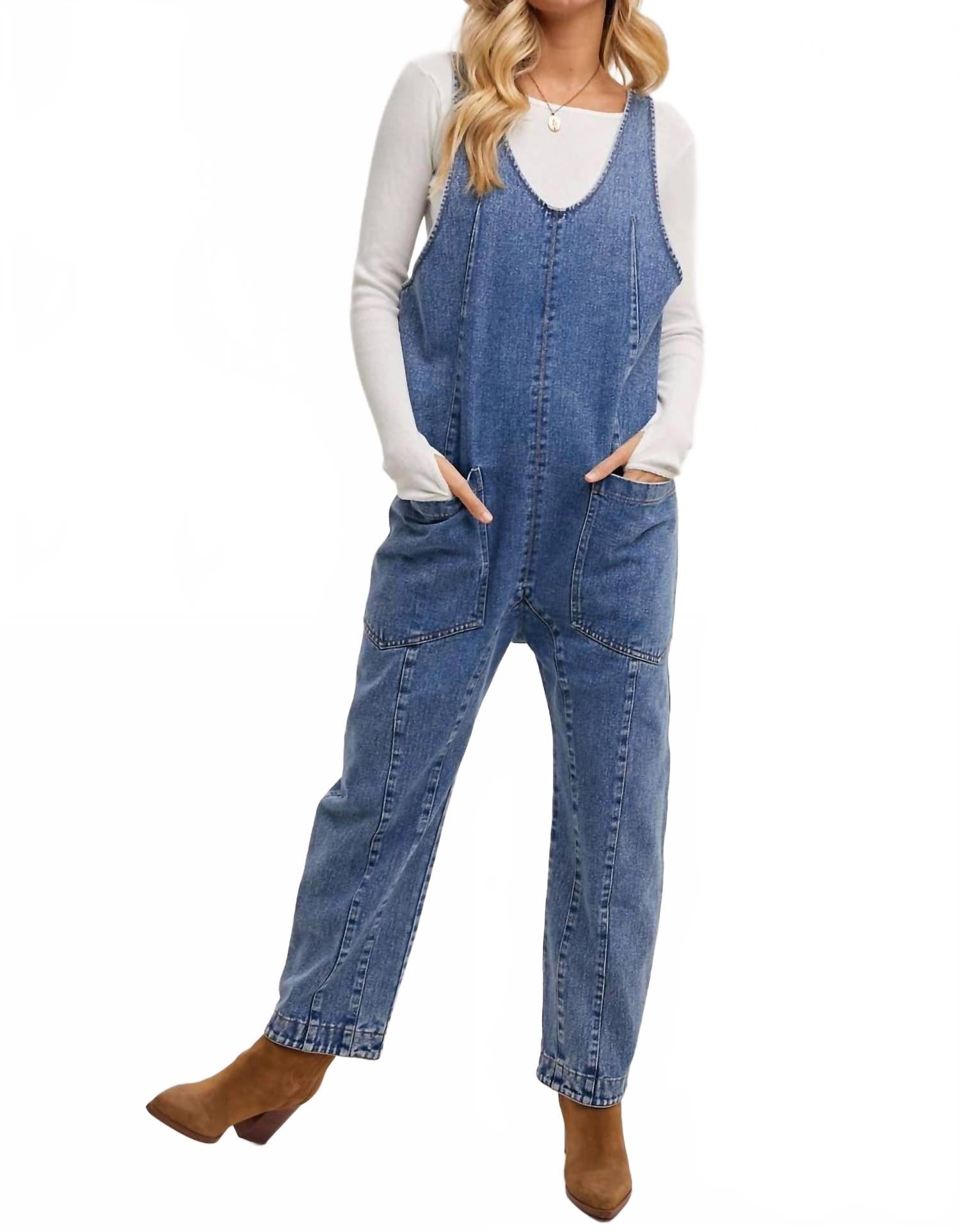 Стефани джинсовый комбинезон в светлой стирке BluIvy, Light Wash
Стефани джинсовый комбинезон в светлой стирке BluIvy, Light Wash